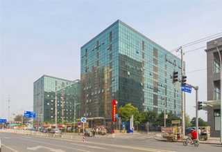 广东800吨起重机出租推荐